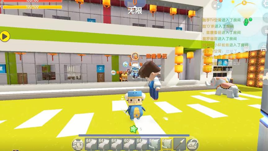 参观学校，苏昂当小学生最喜欢的就是遨游在知识的海洋。