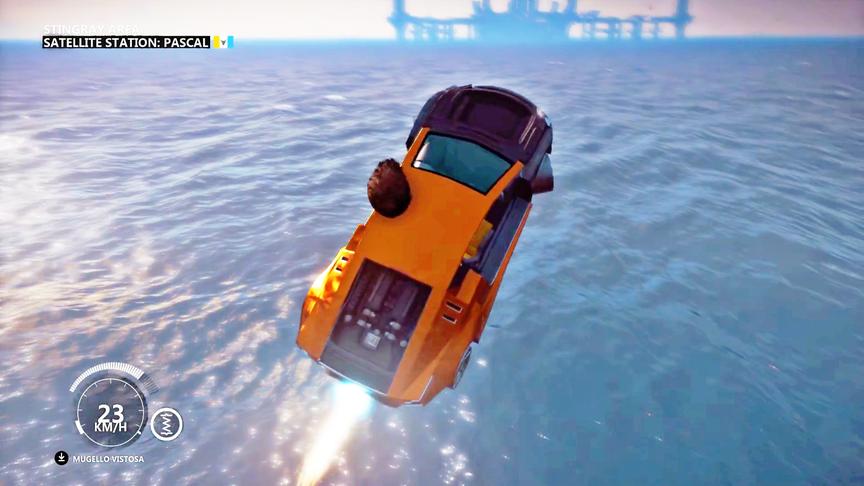 小林解说：这么高的位置开车下水，竟然还能蜻蜓点水成功！